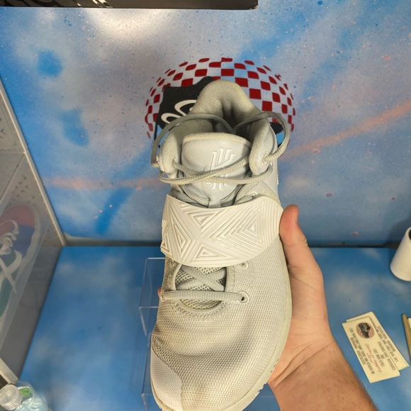 Kyrie 3 flytrap - Picture 8 of 8